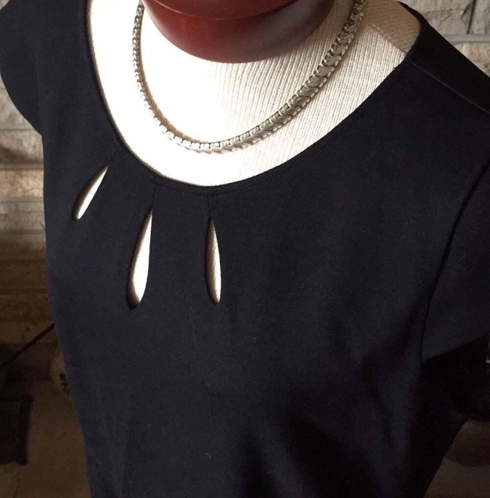Pendleton Black Cap Sleeve Cutout Neckline Sheath Dress Size 16